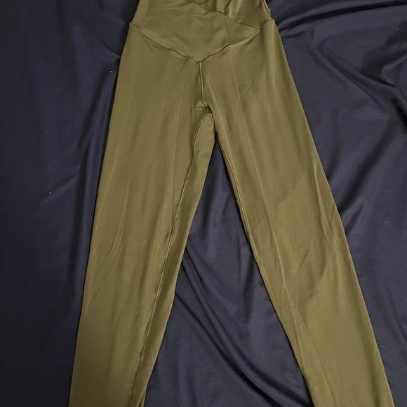 AERIE CROSSOVER LEGGINGS! - Picture 2 of 4